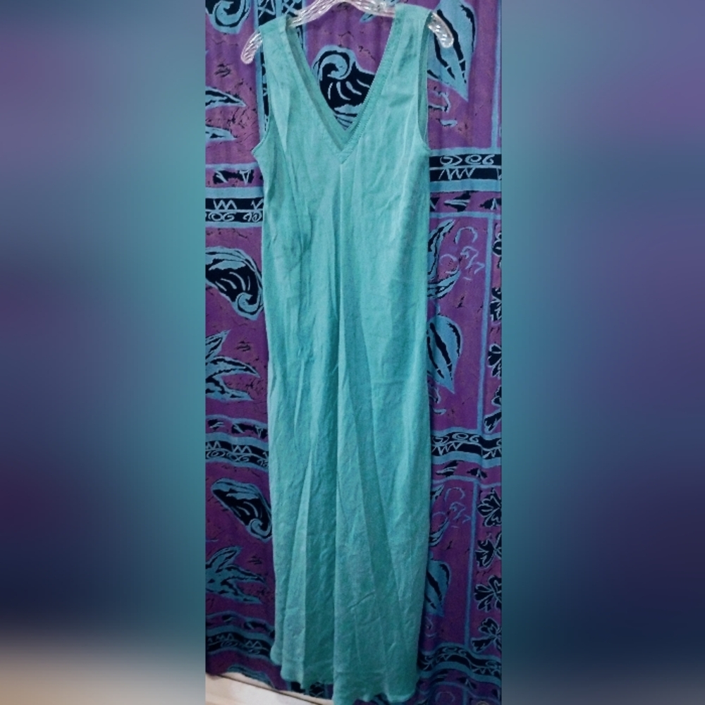 Sleeveless V Neck Washed Silk Maxi dress in Verdigris M/L - Picture 2 of 3